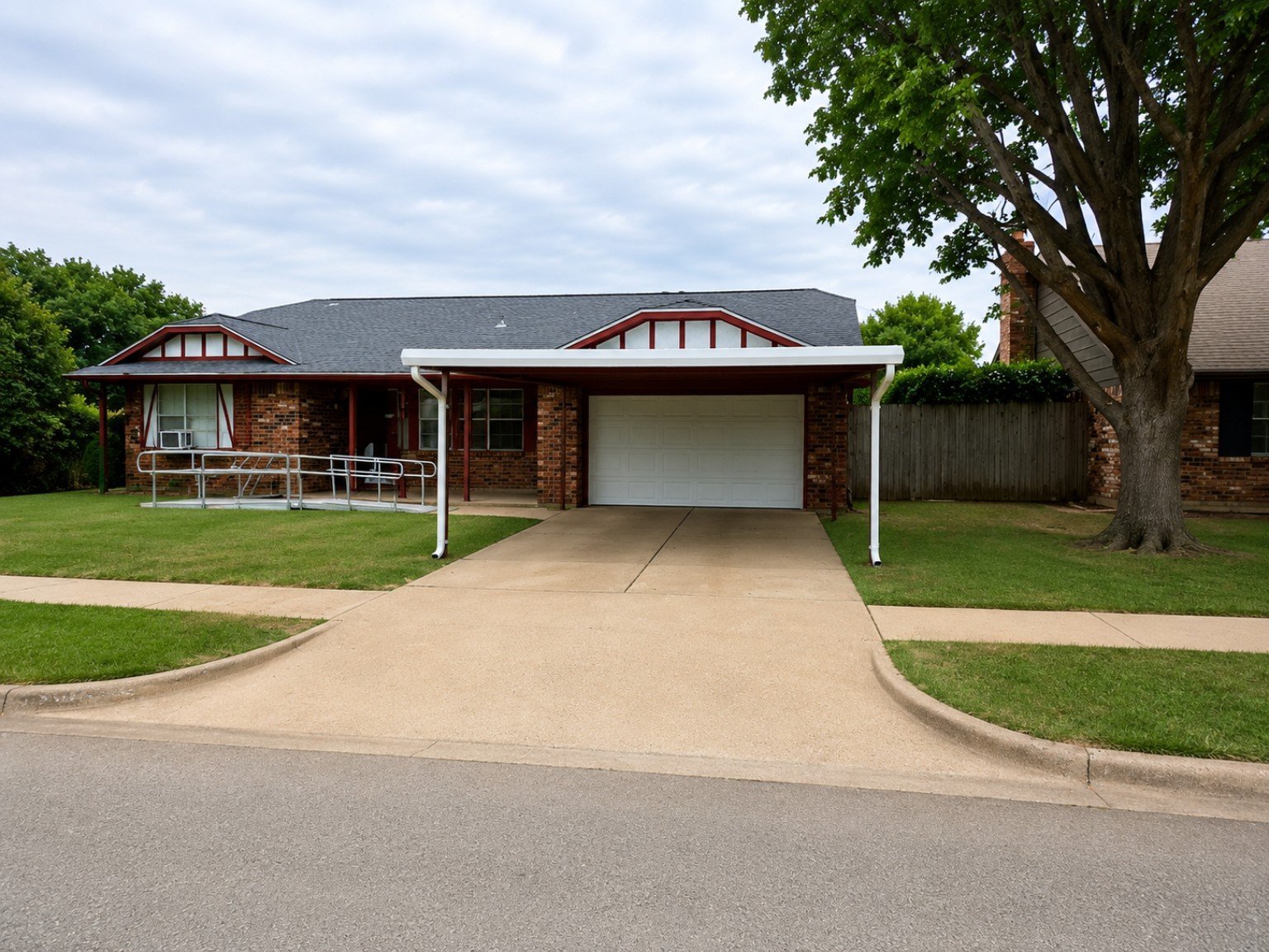 Custom steel carport built by Red Clay